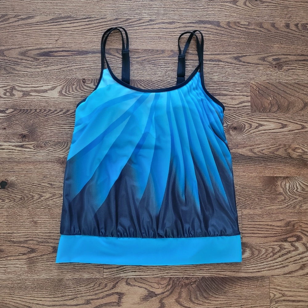 NWOT Tankini Top